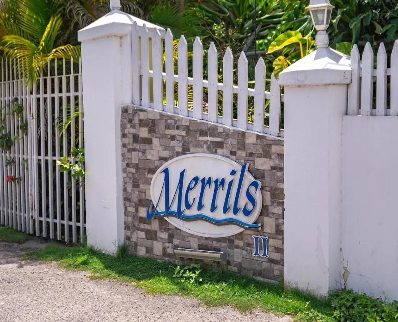 Merrils Beach Resort II ネグリル 3*,